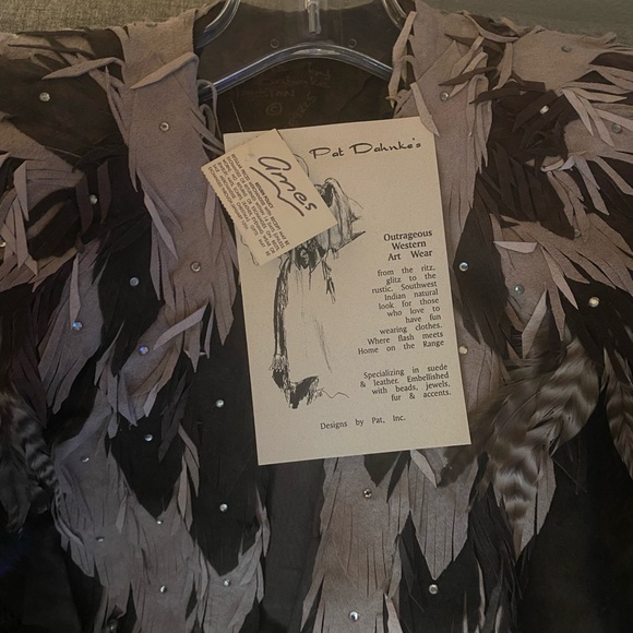 Pat Dahnke Vintage Cape/Shirt - Picture 5 of 6